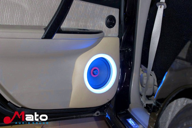 好车劲响好音乐 顺德百佳马自达6改装TEC和霸克音