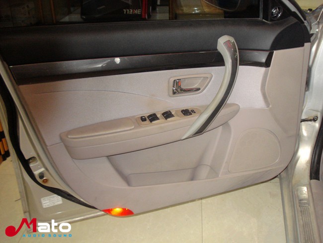 轻松改装从心出发 扬州心声驾道奔腾B70改装霸克