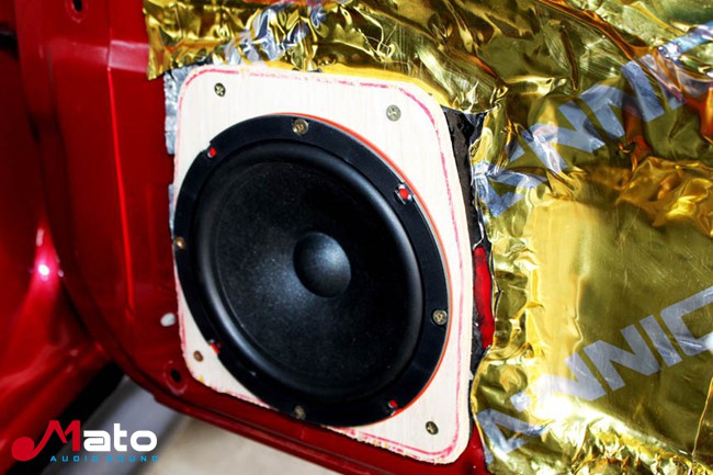 循序渐进入佳境 龙岩天诚菱悦V3改装美国霸克音