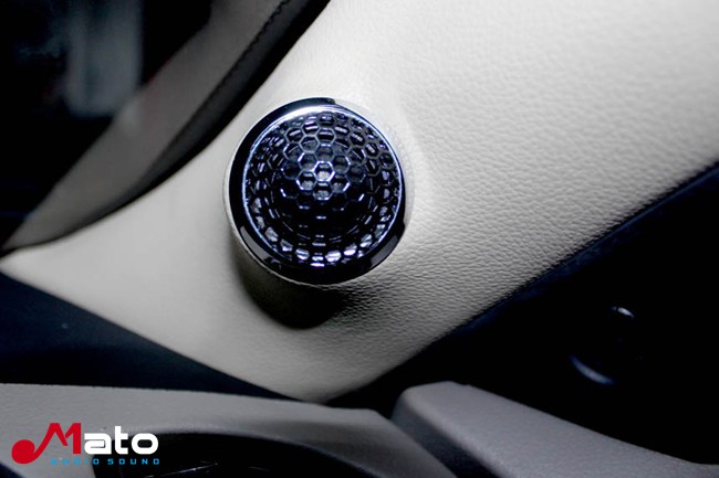 循序渐进入佳境 龙岩天诚菱悦V3改装美国霸克音