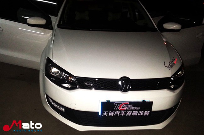 劲享超低音 龙岩天诚大众POLO改装美国霸克音响