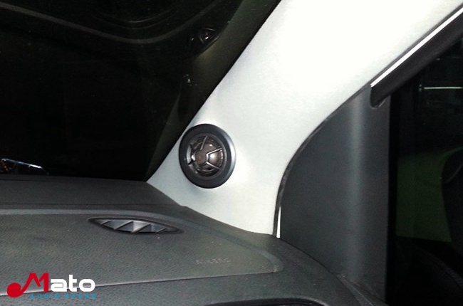 劲享超低音 龙岩天诚大众POLO改装美国霸克音响