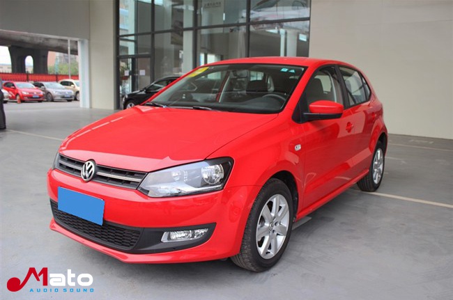 震撼低频 龙岩天诚大众POLO改装美国霸克音响