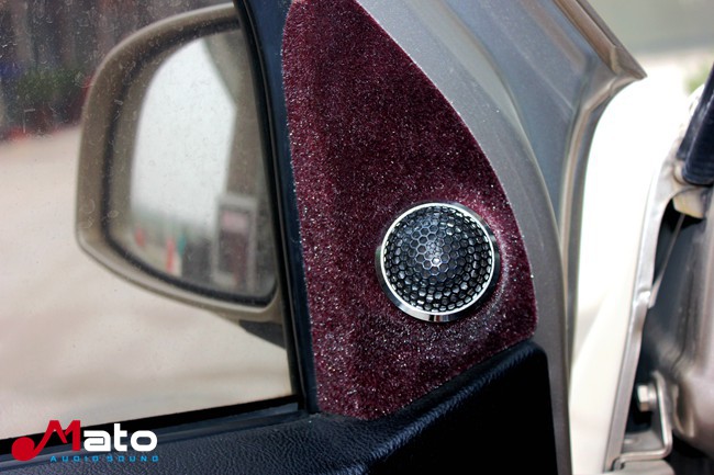 小型轰炸机 阜阳悦音五菱荣光改装美国霸克音响