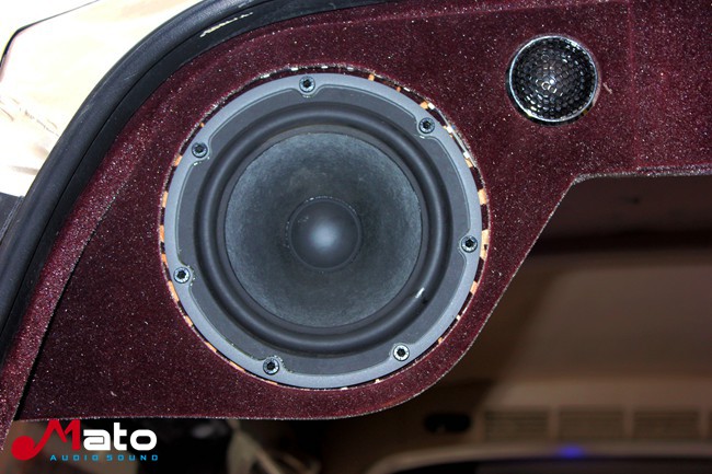 小型轰炸机 阜阳悦音五菱荣光改装美国霸克音响