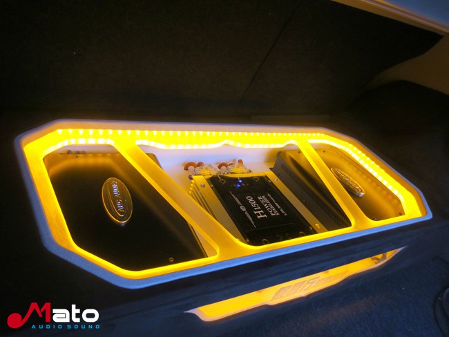 享受另一个世界 中山亿丰行丰田锐志改装ETON和