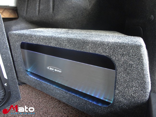 实至名归的同级车之王 厦门音乐车坊丰田锐志改