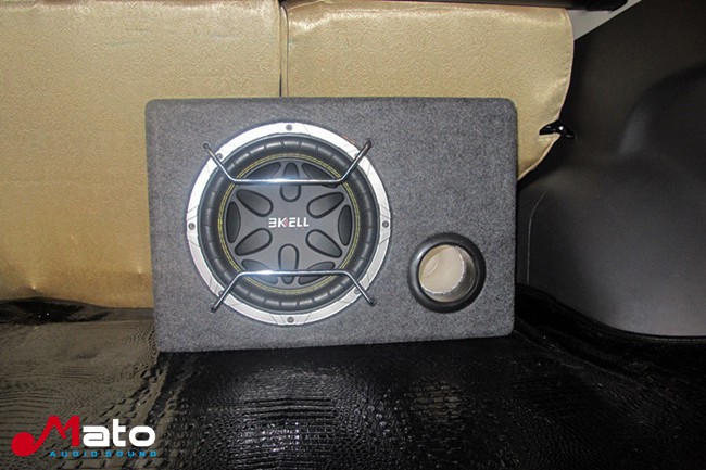 摆脱平庸音效 广州极速本田CRV改装美国霸克音响