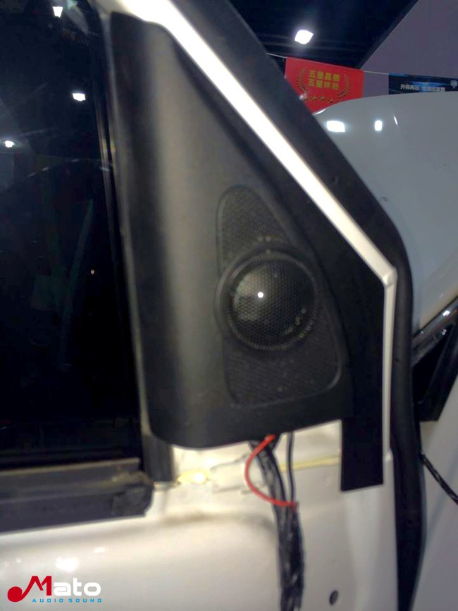 细心改装共享好音乐 阳泉杰成现代ix35改装ETON和