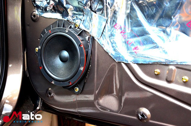 听感出众 海口龙发江铃驭胜简改美国霸克音响