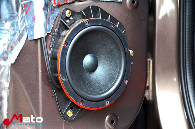 听感出众 海口龙发江铃驭胜简改美国霸克音响