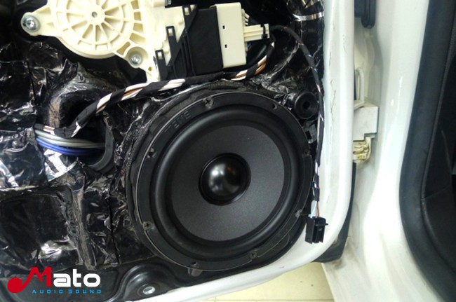 声场出色之作 千度影音大众高尔夫6改装美国霸克