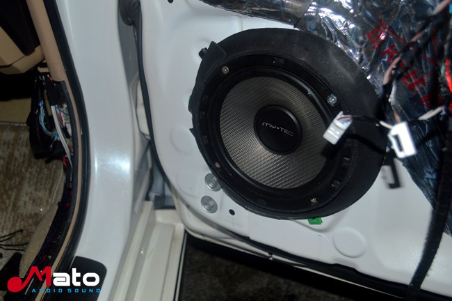 乐在途中 汕头飞龙丰田锐志改装意大利TEC和美国