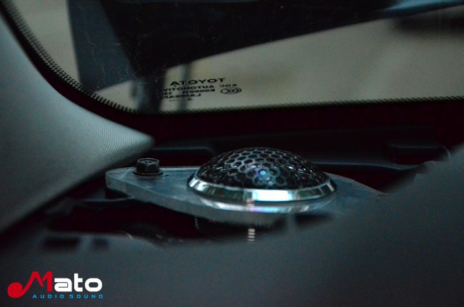 进可攻退可守 海口龙发丰田锐志改装美国霸克音