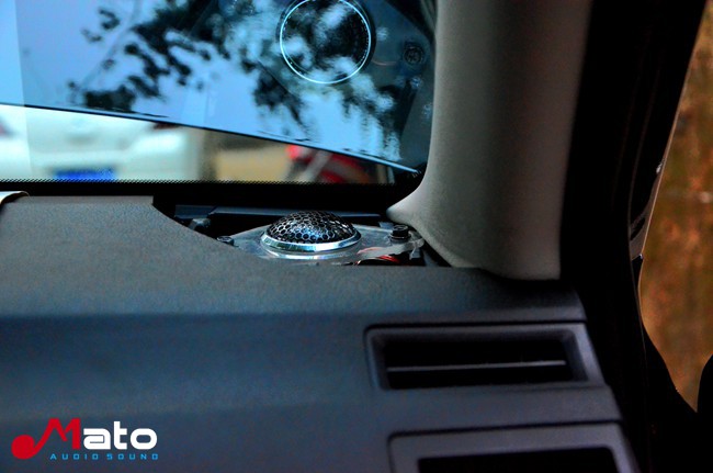 进可攻退可守 海口龙发丰田锐志改装美国霸克音