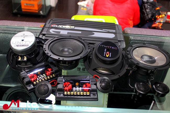 音乐的珍稀猛兽 成都根据地起亚索兰托改装Hyb