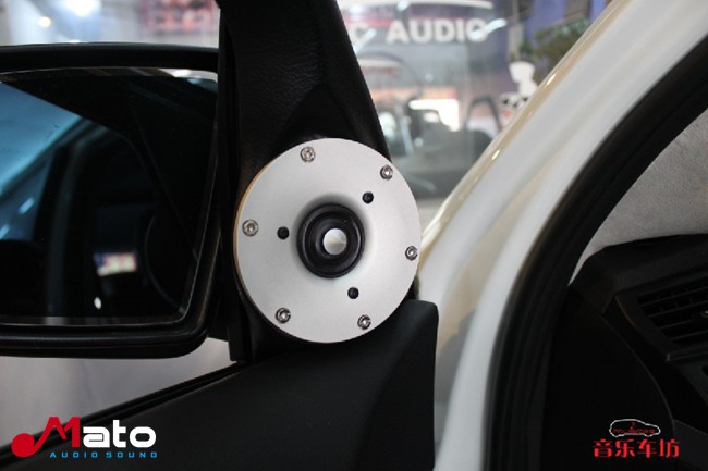 声线自然脱俗 厦门音乐车坊宝马X5改装TEC和ARC汽