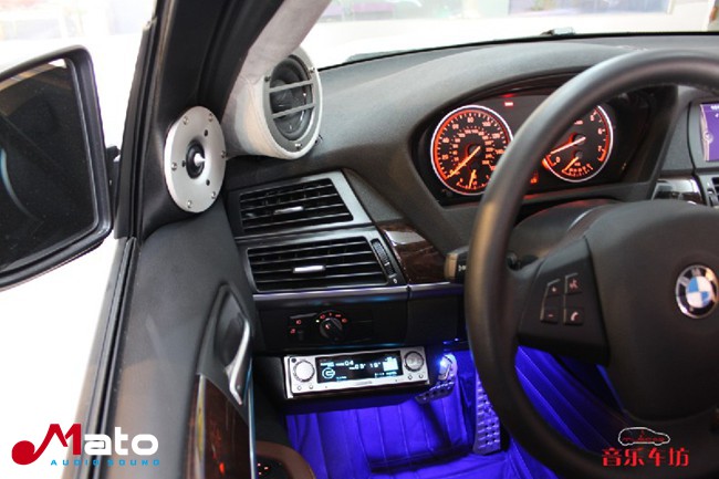 声线自然脱俗 厦门音乐车坊宝马X5改装TEC和ARC汽