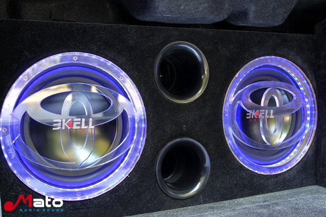 人声摇滚发烧典范 深圳赛电丰田皇冠改装TEC和霸