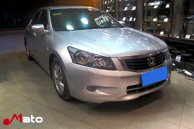 行走的音乐空间 广州极速本田雅阁改装ETON和霸克