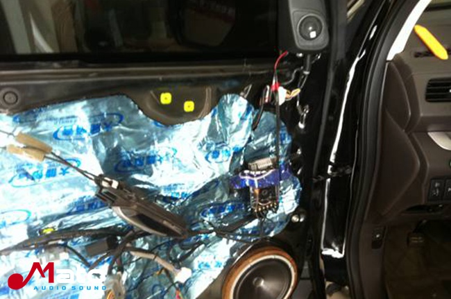 来自日耳曼的旋律 本田CRV改装德国ETON和ARC音响