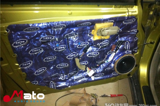 东西方结合之美 日产骐达改装德国ETON音响