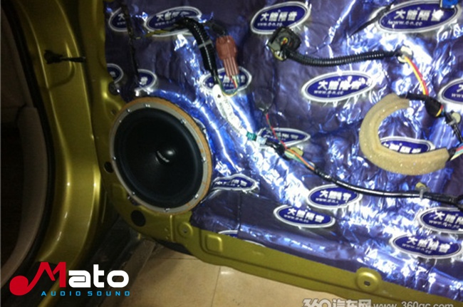 东西方结合之美 日产骐达改装德国ETON音响