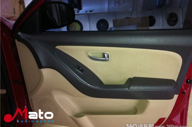 动力十足之妙不可言 现代悦动改装德国ETON音响