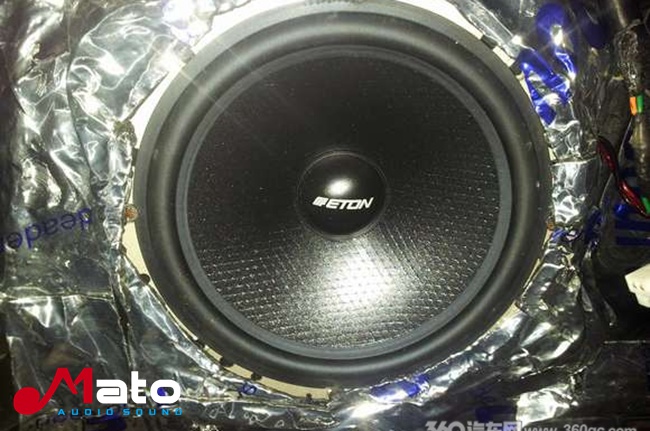 实用之选 第八代索纳塔改装德国ETON汽车音响