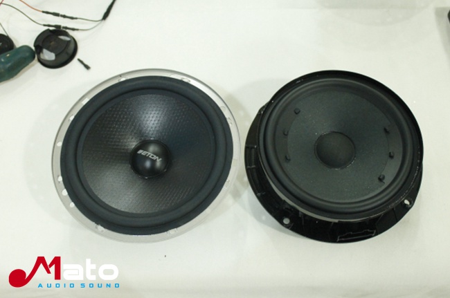 上海音豪 大众帕萨特音响改装德国伊顿PRO170套装