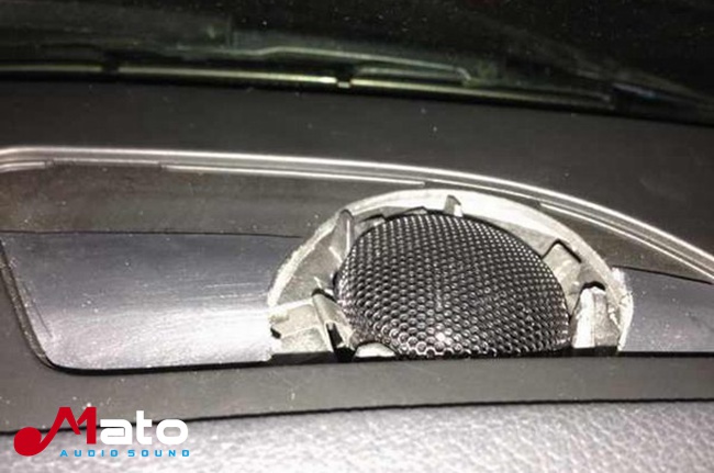 河源城市快车 保时捷911改装德国伊顿RS161汽车音