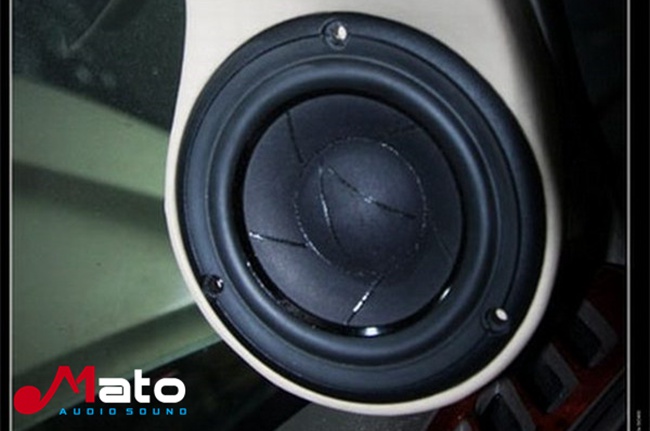 演绎动人乐章 丰田佳美音响升级意大利TEC和美国