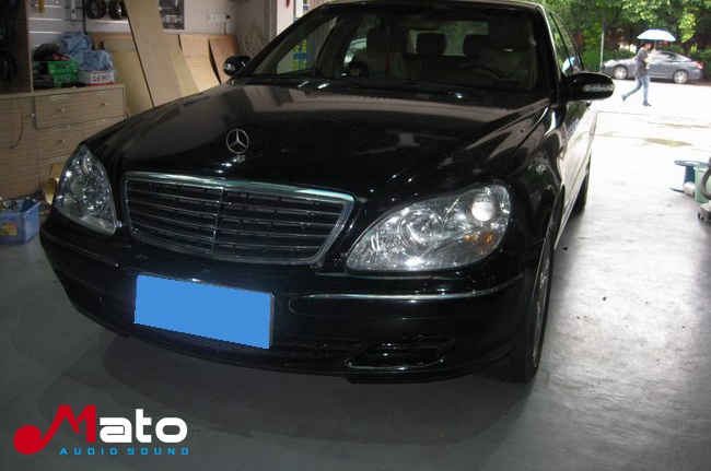 挑战低音极限 开平魔方元音奔驰S500改装美国霸克