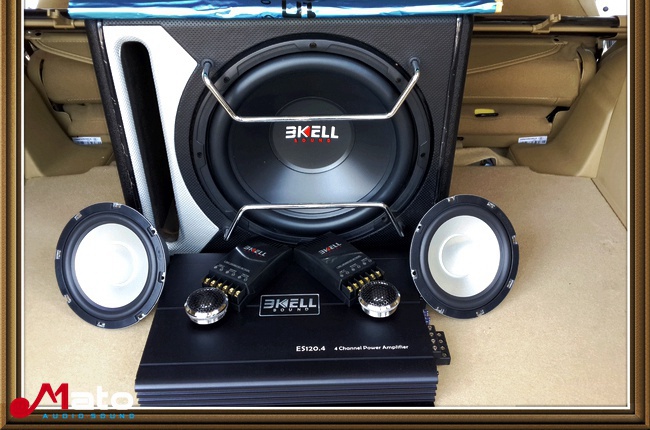 炸机新体验 亿丰行哈佛H6音响改装美国霸克汽车