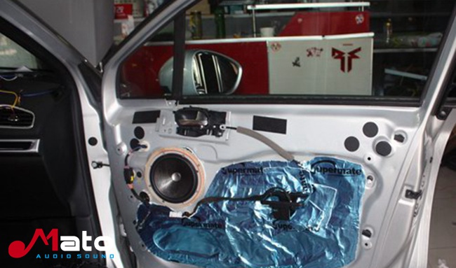 追求无止境 来福汽车影音东风雪铁龙C4L改装ETO