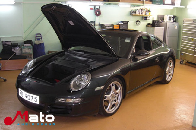 缔造经典传奇 保时捷carrera s改装Hybrid汽车音响