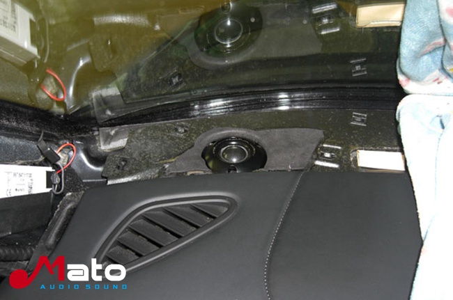 缔造经典传奇 保时捷carrera s改装Hybrid汽车音响