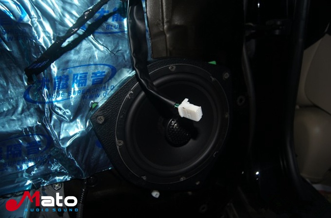 雷克萨斯ES350改装TEC手提箱、ARC汽车音响