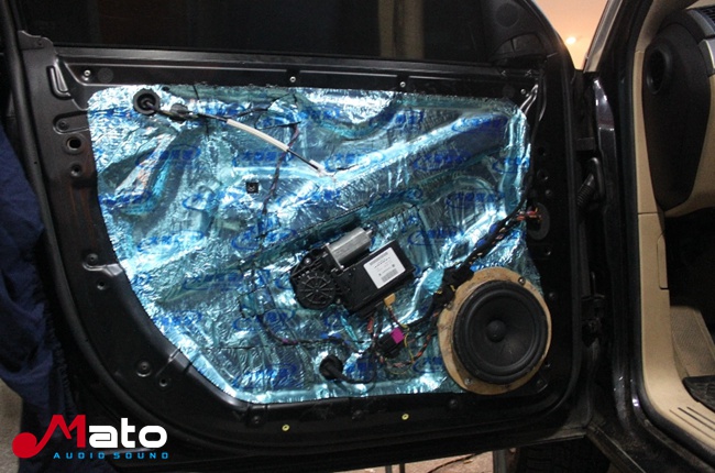 大众途锐音响改装意大利TEC系列喇叭和ARC功放