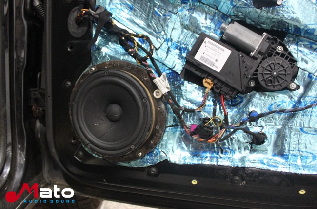 大众途锐音响改装意大利TEC系列喇叭和ARC功放