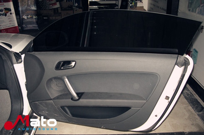 寻找音乐之旅 奥迪TT音响改装TEC和霸克音响