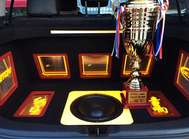 高举胜者之杯 美托声频竞技联盟冠军车——新塘