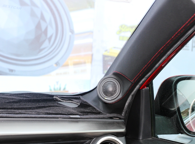 举起荣誉欢呼吧！ 美托声频竞技联盟冠军车——