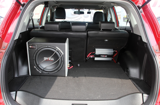 举起荣誉欢呼吧！ 美托声频竞技联盟冠军车——