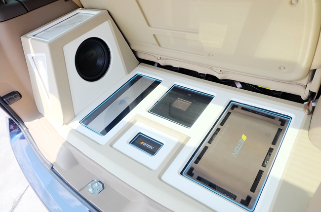 战神实力就是这么牛！车改坊汽车影音连锁（台