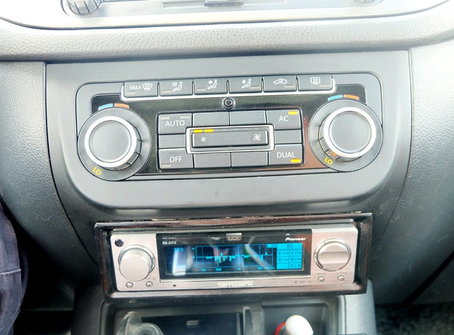 搭出另一番风味 车改坊汽车影音连锁（台州店）