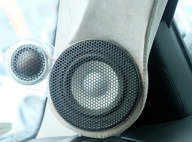 搭出另一番风味 车改坊汽车影音连锁（台州店）