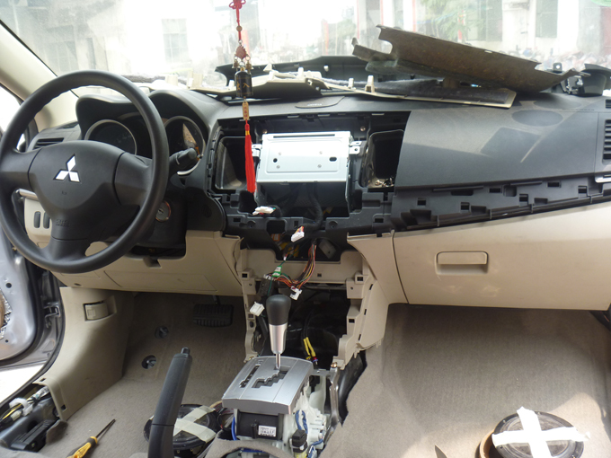 第二十七、八天车全貌改装及冼版主之车辆简改