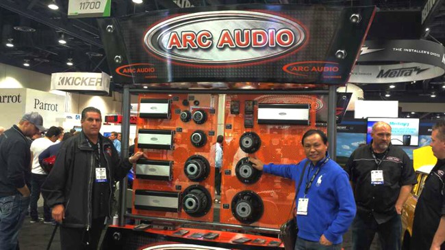 美国ARC AUDIO参展SEMA，并邀请ARC中国总代理美托声