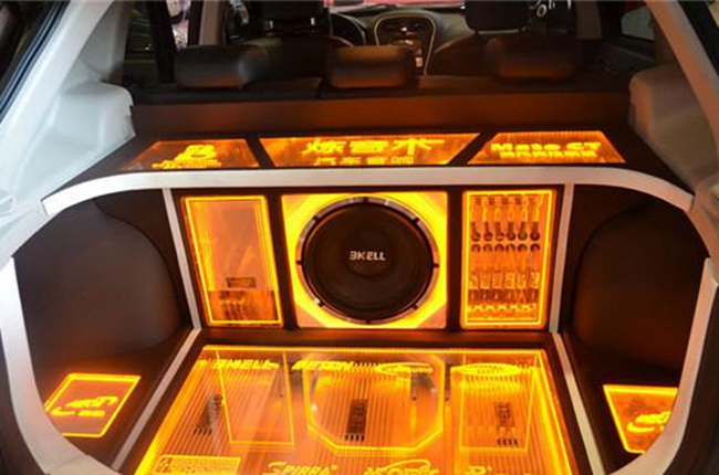 美托声频赞助德国ETON杯MECA广州站的同时 更一路